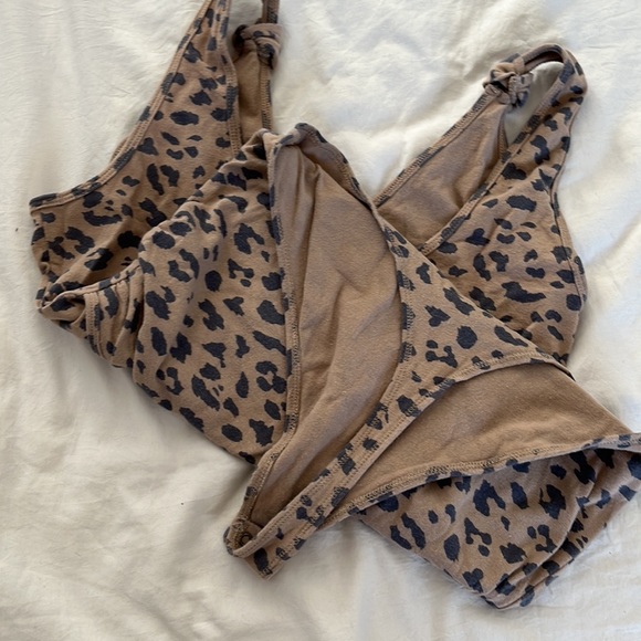 Abercrombie & Fitch Body Suit - Picture 3 of 3